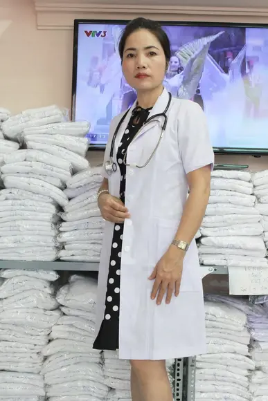 May đồng phục y tế — ảnh 3